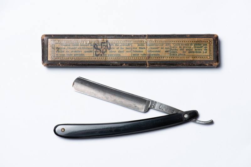 Barbers Razor